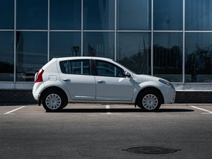 Хетчбэк Renault Sandero 2013 года, 665000 рублей, Нижний Новгород