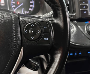 Внедорожник Toyota RAV4 2017 года, 2497000 рублей, Красноярск