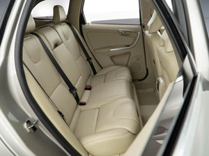 Внедорожник Volvo XC60 2015 года, 2545055 рублей, Москва