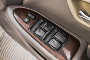 Седан Toyota Camry 2001 года, 499000 рублей, Барнаул