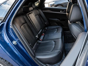 Седан Kia K5 2021 года, 3549000 рублей, Краснодар