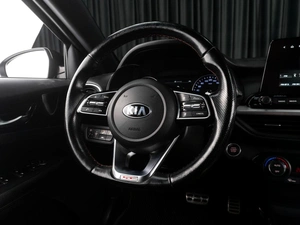 Хетчбэк Kia K3 2019 года, 1824070 рублей, Тюмень