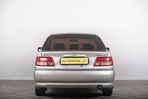Седан Toyota Carina 2000 года, 529000 рублей, Томск