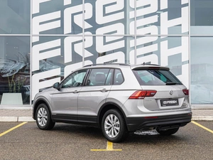 Внедорожник Volkswagen Tiguan 2019 года, 2000000 рублей, Краснодар