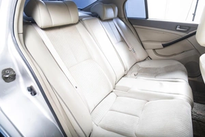 Седан Nissan Skyline 2001 года, 559000 рублей, Томск