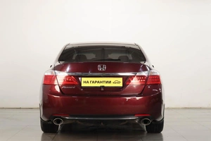 Седан Honda Accord 2013 года, 1289000 рублей, Челябинск