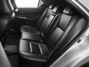 Седан Toyota Camry 2013 года, 1929000 рублей, Тюмень