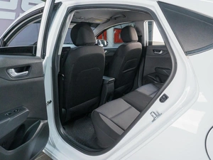 Седан Hyundai Solaris 2021 года, 1599000 рублей, Сургут