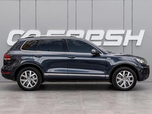 Внедорожник Volkswagen Touareg 2014 года, 2468000 рублей, Краснодар