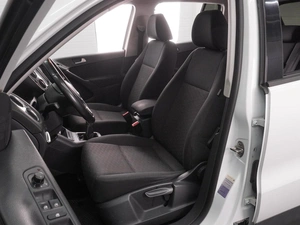 Внедорожник Volkswagen Tiguan 2014 года, 1250000 рублей, Воронеж