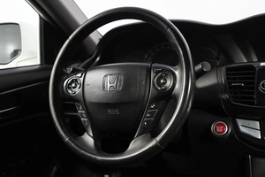 Седан Honda Accord 2013 года, 1949000 рублей, Новосибирск