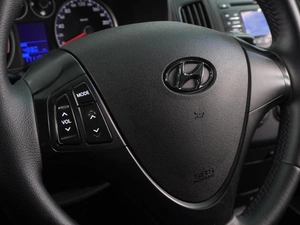 Хетчбэк Hyundai i30 2009 года, 609000 рублей, Воронеж