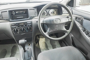 Седан Toyota Corolla 2005 года, 699000 рублей, Барнаул