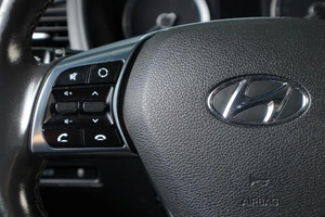 Седан Hyundai Sonata 2018 года, 1939000 рублей, Тюмень