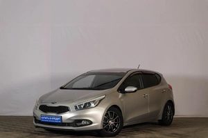 Хетчбэк Kia Ceed 2014 года, 919000 рублей, Тюмень