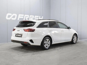 Универсал Kia Ceed 2022 года, 2175000 рублей, Омск