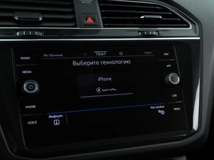 Внедорожник Volkswagen Tiguan 2021 года, 3188888 рублей, Москва