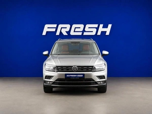 Внедорожник Volkswagen Tiguan 2018 года, 3400777 рублей, Москва
