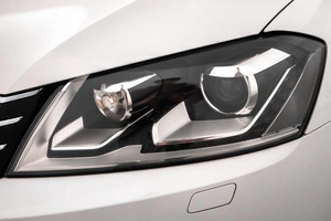 Седан Volkswagen Passat 2011 года, 999000 рублей, Барнаул