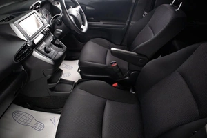 Минивэн Toyota Wish 2013 года, 1529000 рублей, Оренбург