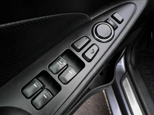 Седан Hyundai Sonata 2011 года, 1099000 рублей, Волгоград