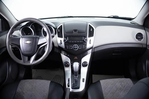 Седан Chevrolet Cruze 2014 года, 819000 рублей, Пермь
