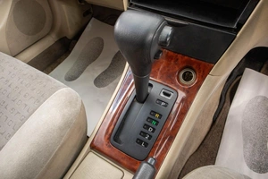 Хетчбэк Toyota Allex 2001 года, 529000 рублей, Барнаул