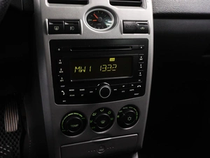 Седан ВАЗ (LADA) Priora 2011 года, 630000 рублей, Красный Пахарь