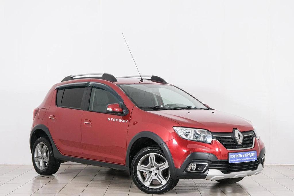 Хетчбэк Renault Sandero Stepway 2019 года, 1349000 рублей, Красноярск
