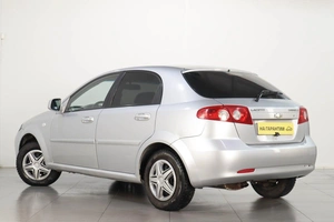 Хетчбэк Chevrolet Lacetti 2011 года, 399000 рублей, Челябинск