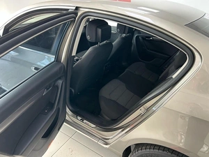 Седан Volkswagen Passat 2013 года, 1485000 рублей, Брянск