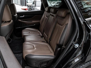 Внедорожник Hyundai Santa Fe 2018 года, 2560000 рублей, Краснодар