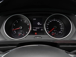 Внедорожник Volkswagen Tiguan 2019 года, 2000000 рублей, Краснодар