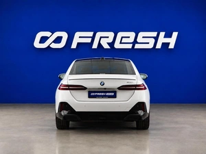 Седан BMW 5 серия 2024 года, 6638888 рублей, Москва