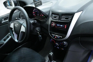 Хетчбэк Hyundai Solaris 2013 года, 883000 рублей, Солонцы