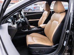 Седан Kia K5 2023 года, 3340000 рублей, Краснодар