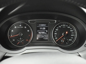 Внедорожник Audi Q3 2015 года, 1943100 рублей, Казань