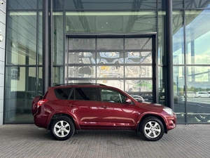 Внедорожник Toyota RAV4 2010 года, 1790000 рублей, Уфа