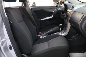 Седан Toyota Corolla 2012 года, 1149000 рублей, Омск