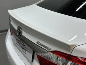 Седан Toyota Camry 2013 года, 1997000 рублей, Красноярск