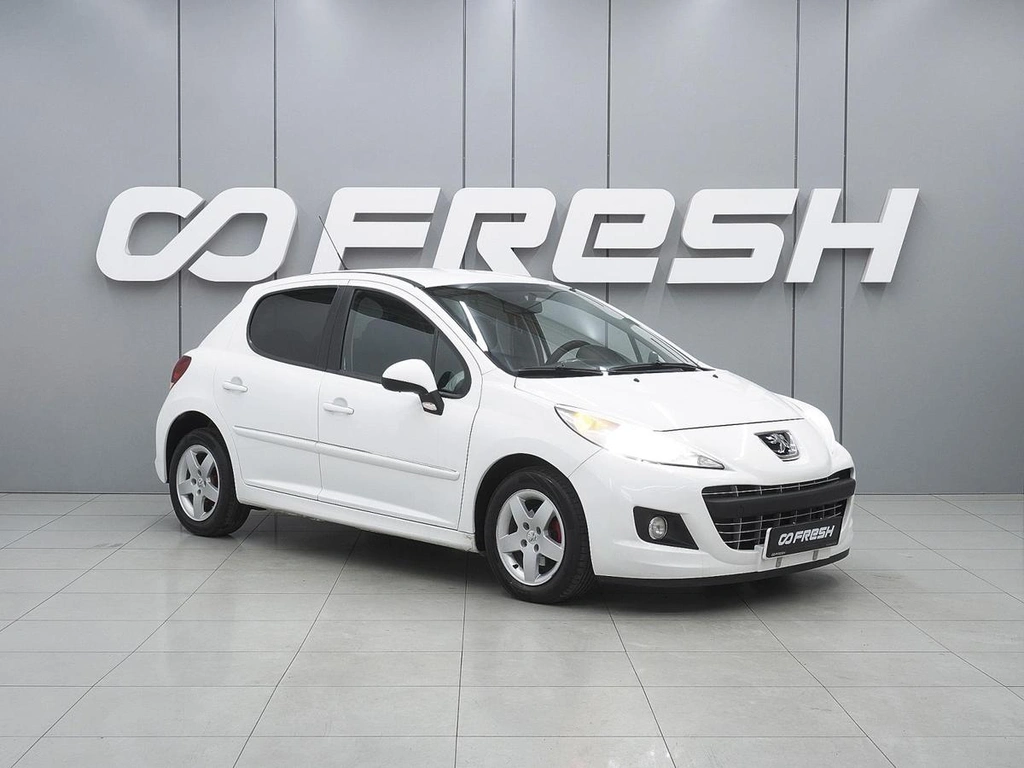Хетчбэк Peugeot 207 2010 года, 469000 рублей, Ростов-на-Дону