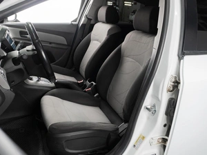 Седан Chevrolet Cruze 2011 года, 624000 рублей, Тюмень