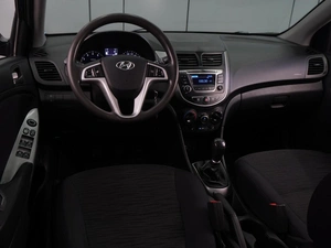 Седан Hyundai Solaris 2014 года, 999000 рублей, Воронеж