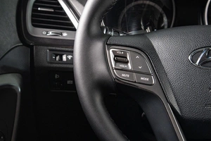 Внедорожник Hyundai Santa Fe 2015 года, 1739000 рублей, Сургут