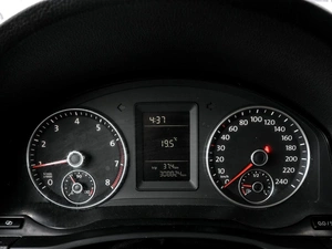 Седан Volkswagen Jetta 2010 года, 620000 рублей, Волгоград