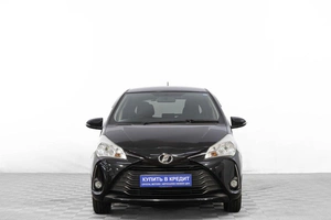 Хетчбэк Toyota Vitz 2017 года, 1049000 рублей, Барнаул