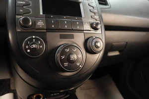 Хетчбэк Kia Soul 2010 года, 739000 рублей, Челябинск