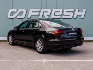 Седан Volkswagen Passat (North America) 2018 года, 1685000 рублей, Большой Сочи