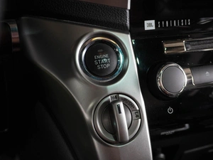 Внедорожник Toyota Land Cruiser 2014 года, 4239000 рублей, Воронеж