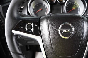 Хетчбэк Opel Astra 2011 года, 709000 рублей, Пермь